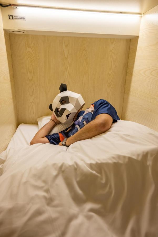 Panda Pod Hotel Ρίτσμοντ Εξωτερικό φωτογραφία
