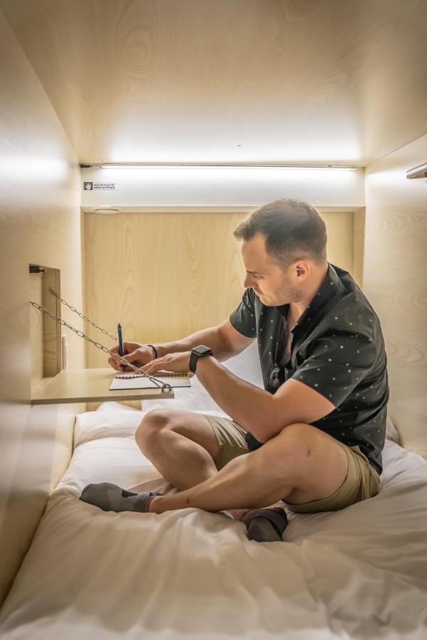 Panda Pod Hotel Ρίτσμοντ Εξωτερικό φωτογραφία
